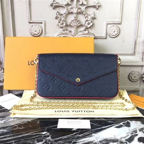 pochette louis vuitton rouge|Louis Vuitton Pochette monogram.